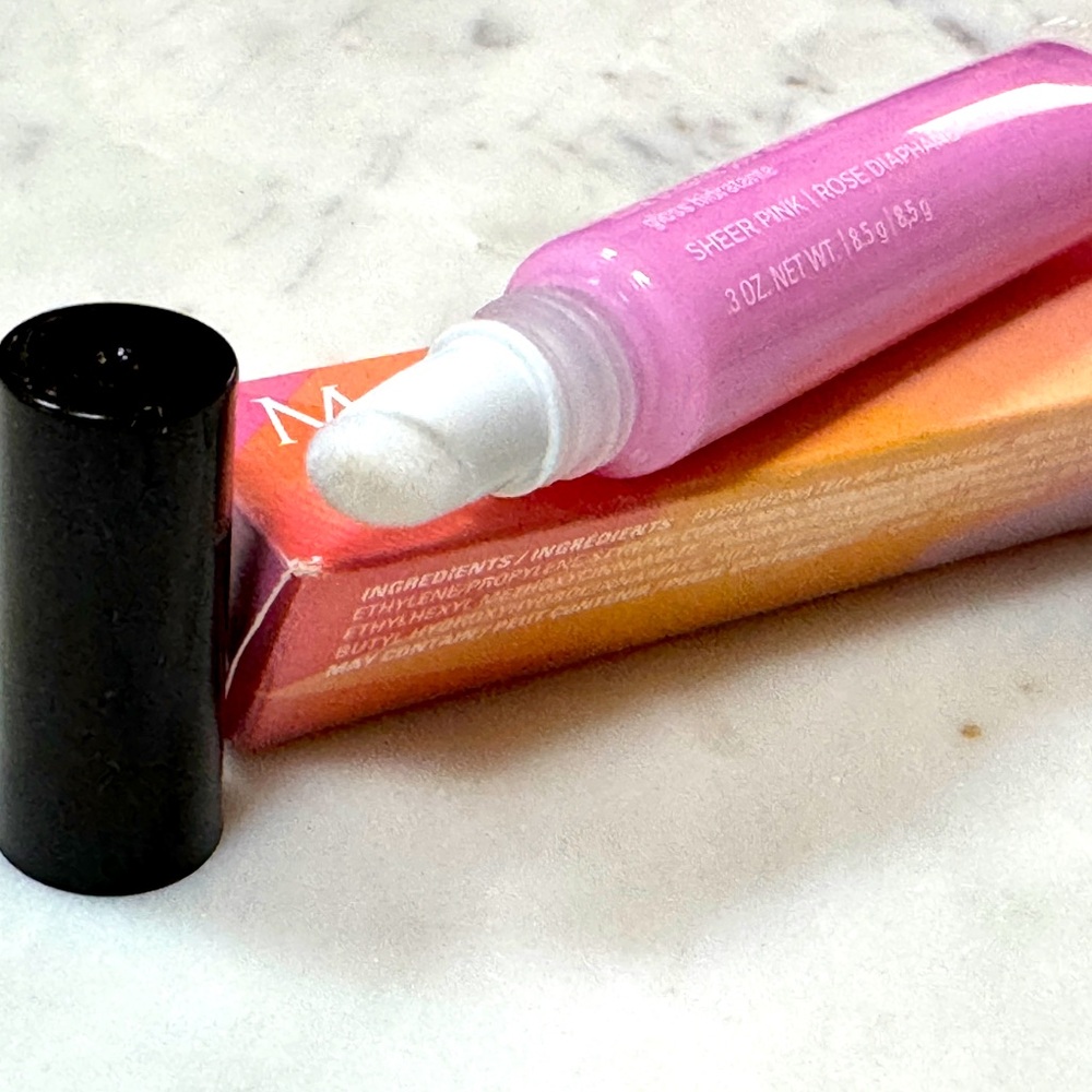 Mary Kay Glossy Lip Oil - Sheer Pink